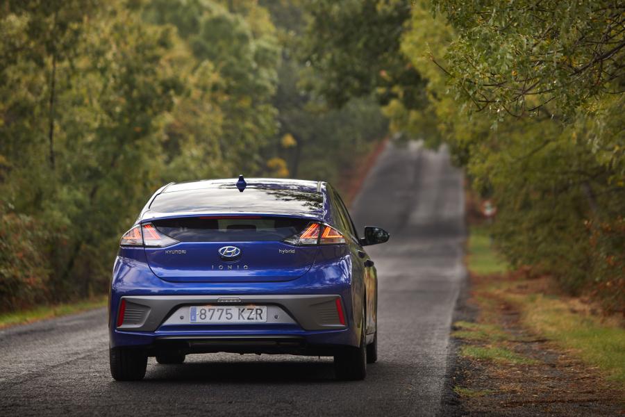  Hyundai IONIQ hybrid (AE) 2019 года  (WW) (фото 42 из 42)